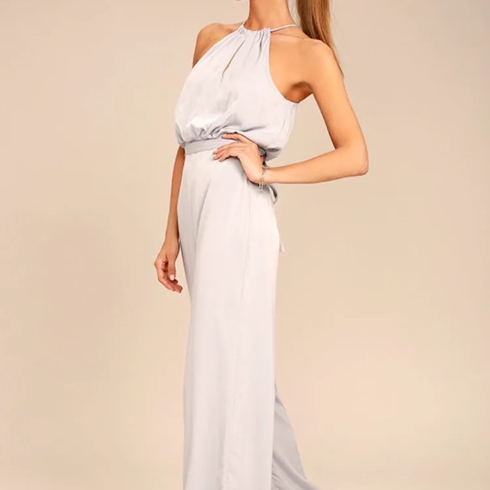 Lulu’s NWT Dance With You Light Grey Jumpsuit 🔥 Highly rated and sold out! - Picture 2 of 12